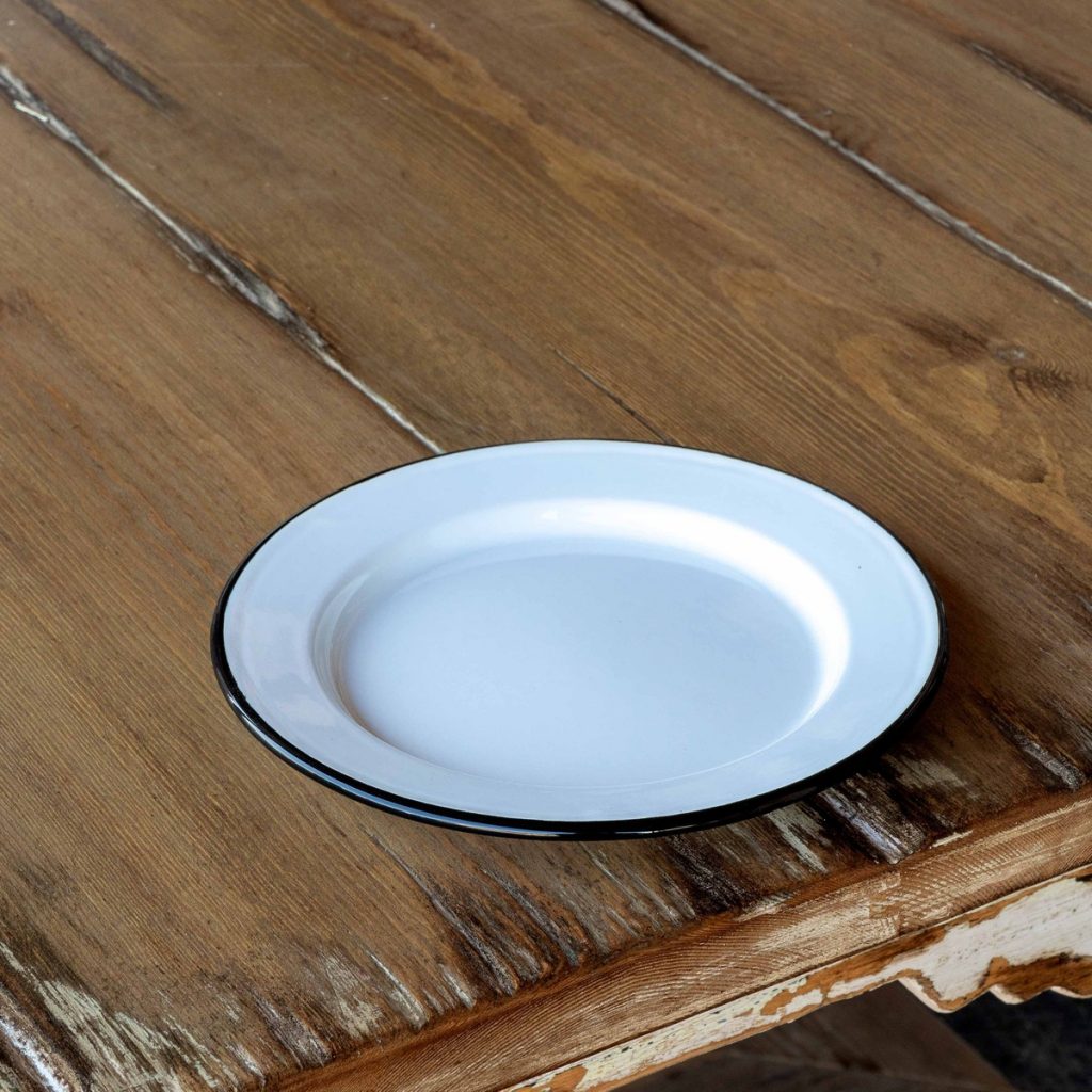 Farmhouse Enamelware Dessert Plate, 7.75″