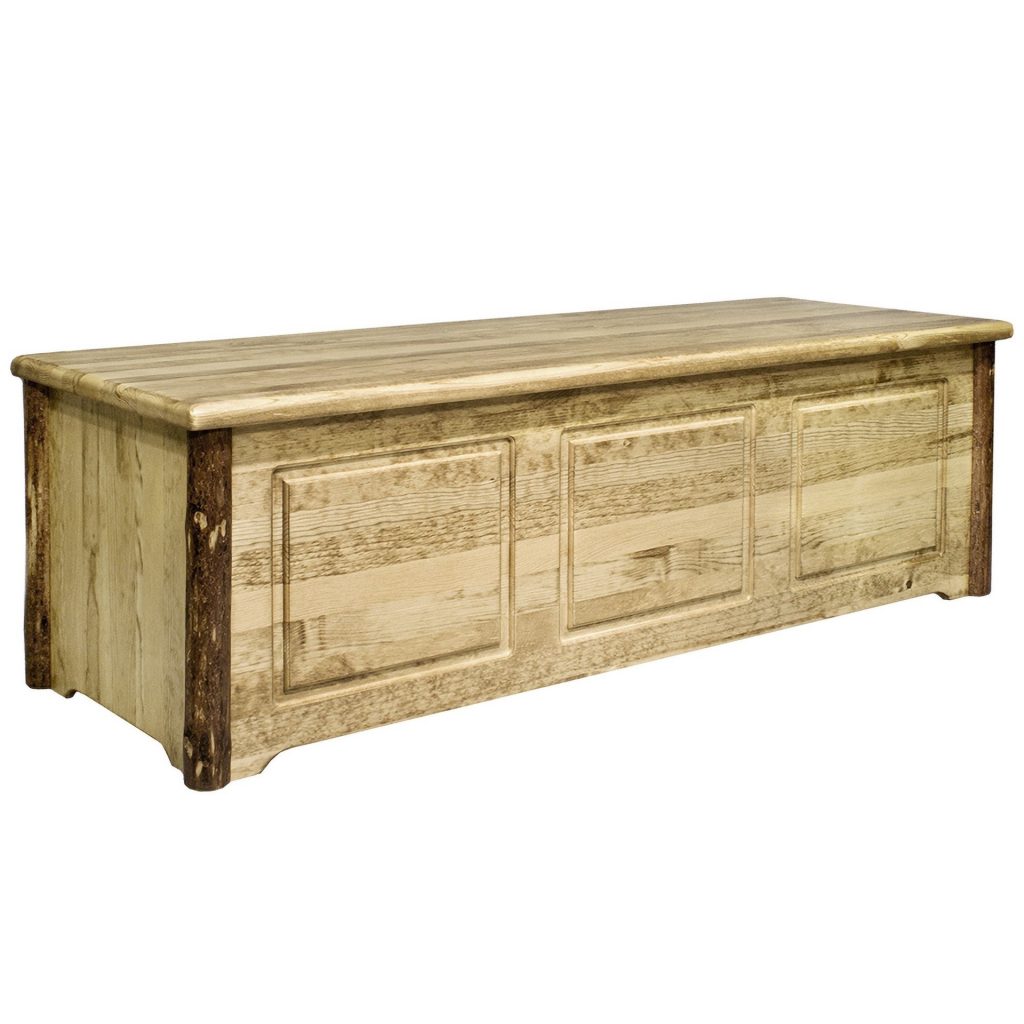 Glacier Blanket Chest