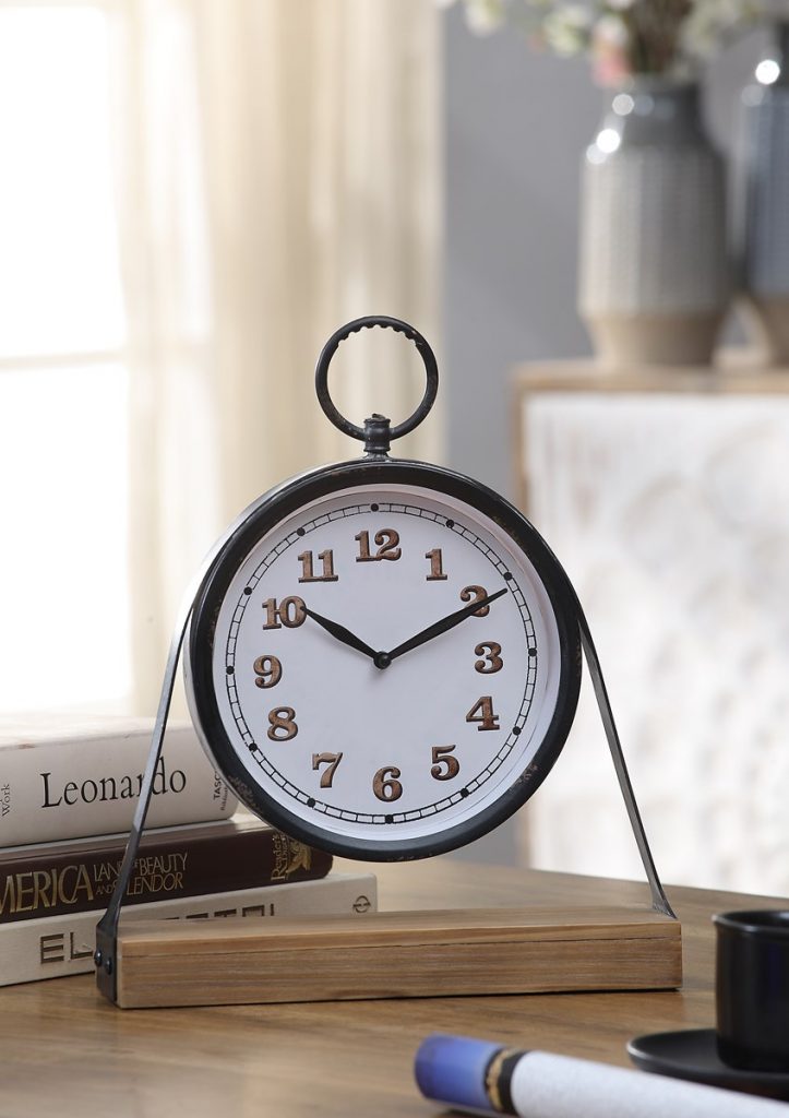 Collier Clock