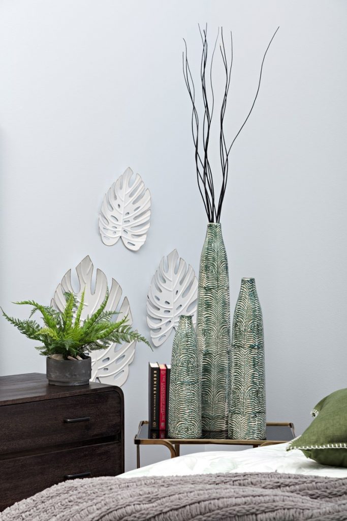 Katina Small Vase