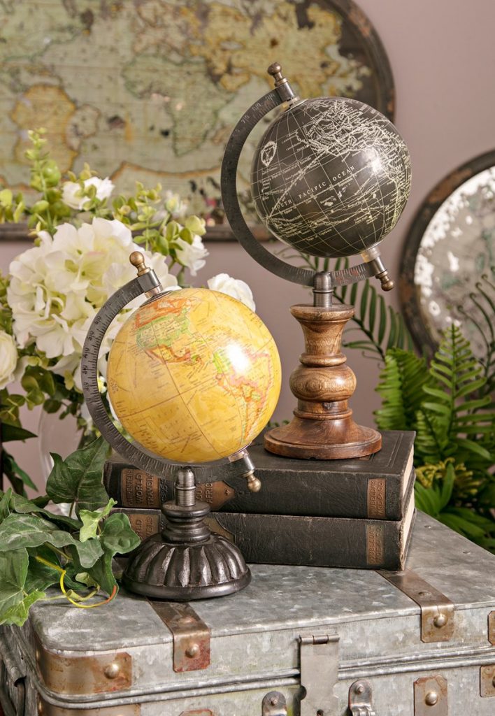 Moonlight Globe