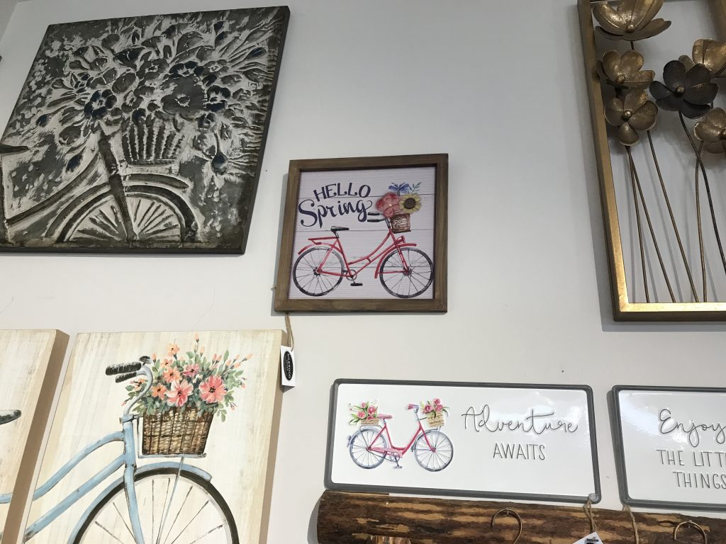 Hello Spring Wall Plaque