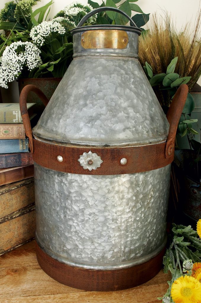 GREY FARMHOUSE DECORATIVE JAR-small