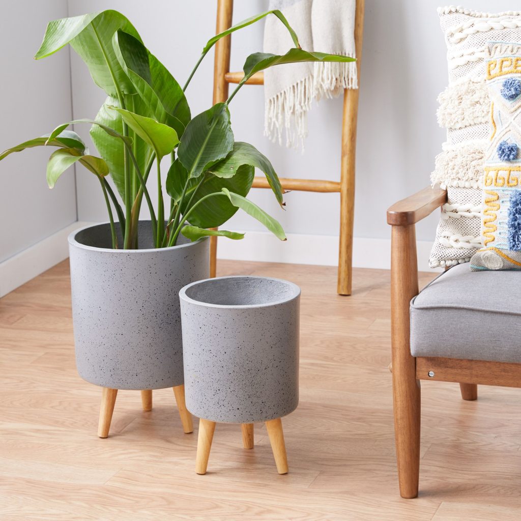 SET OF 2 LIGHT GREY MGO CONTEMPORARY PLANTER