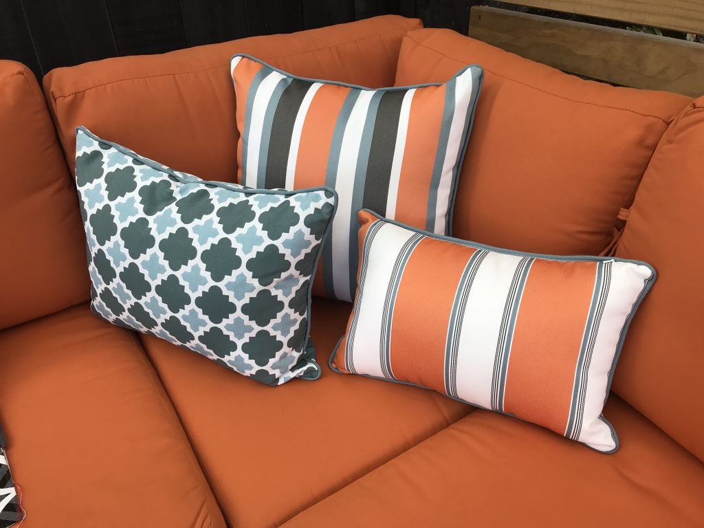 Outdoor Scatter Cushion -S