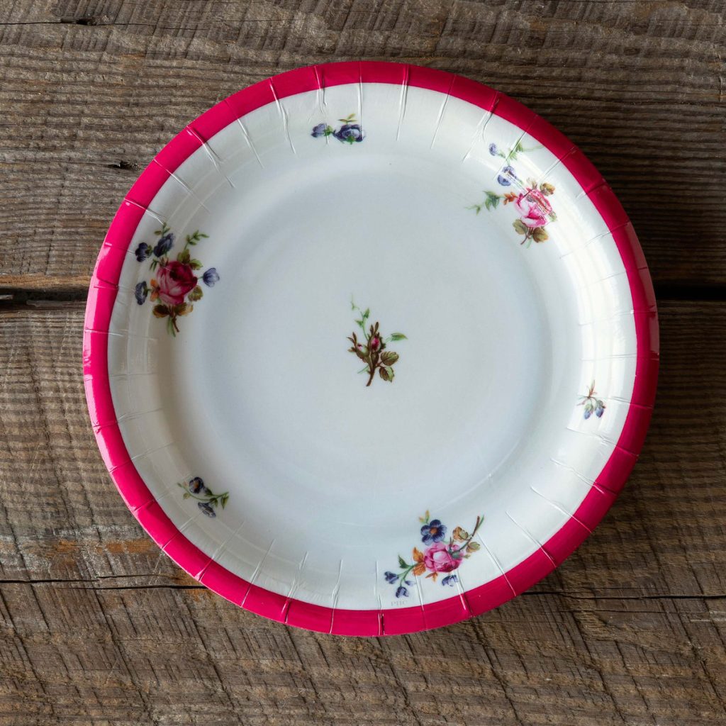 Petite Flower China Look Paper Dinner Plates,
