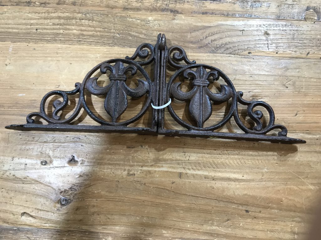 IRON SHELF BRACET SET # 2 (2 set)