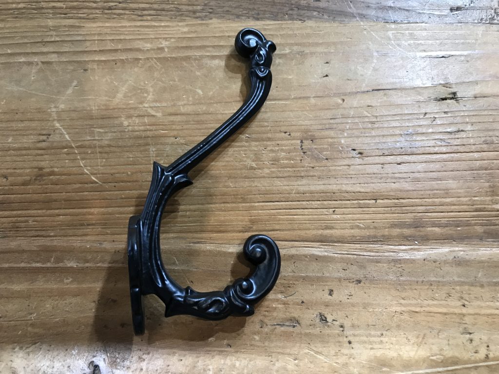 BLACK COAT HOOK SM 3