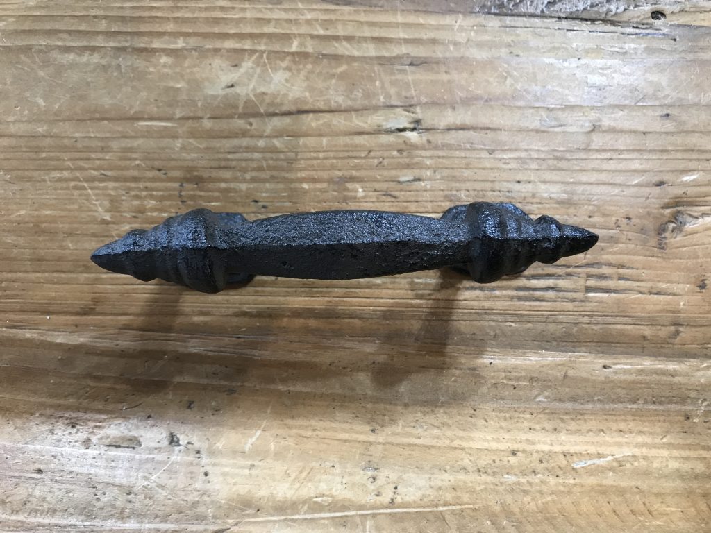 HEAVY IRON HANDLE 1