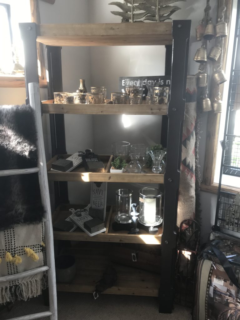 5 Shelf Wall unit