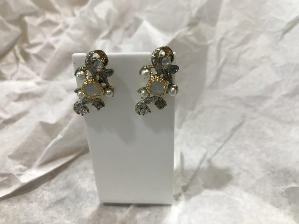 Earrings crystal 1