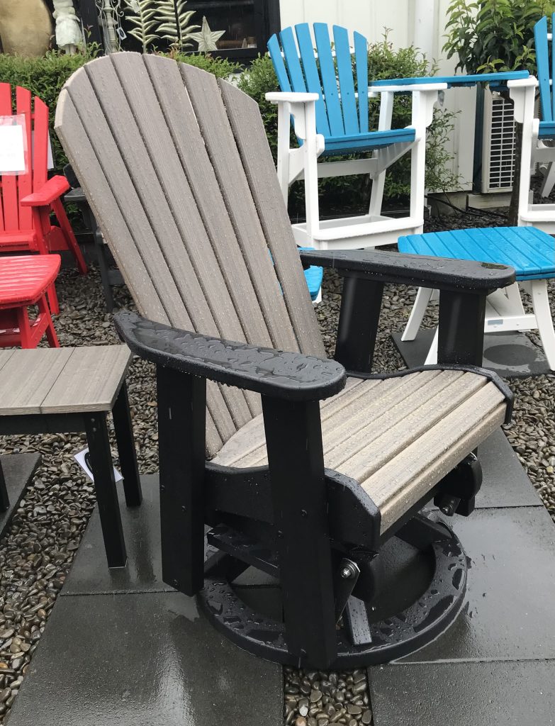 Fanback Swivel Glider