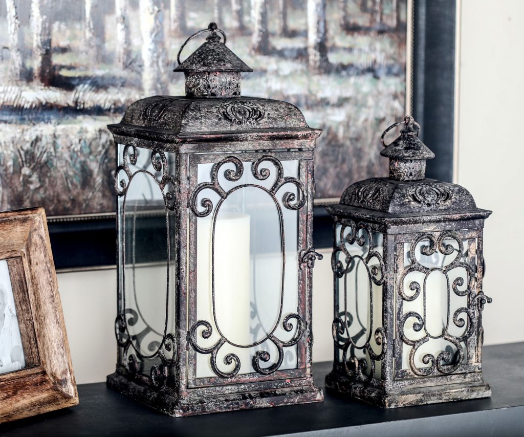 BROWN METAL RUSTIC LANTERN-LARGE