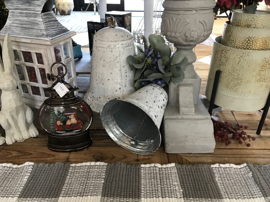 Tin Porch Bells-lge