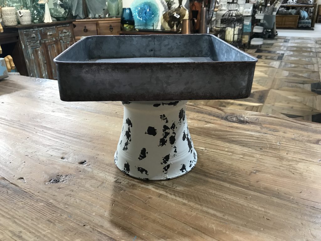 Peterson Metal Pedestal Tray-lge